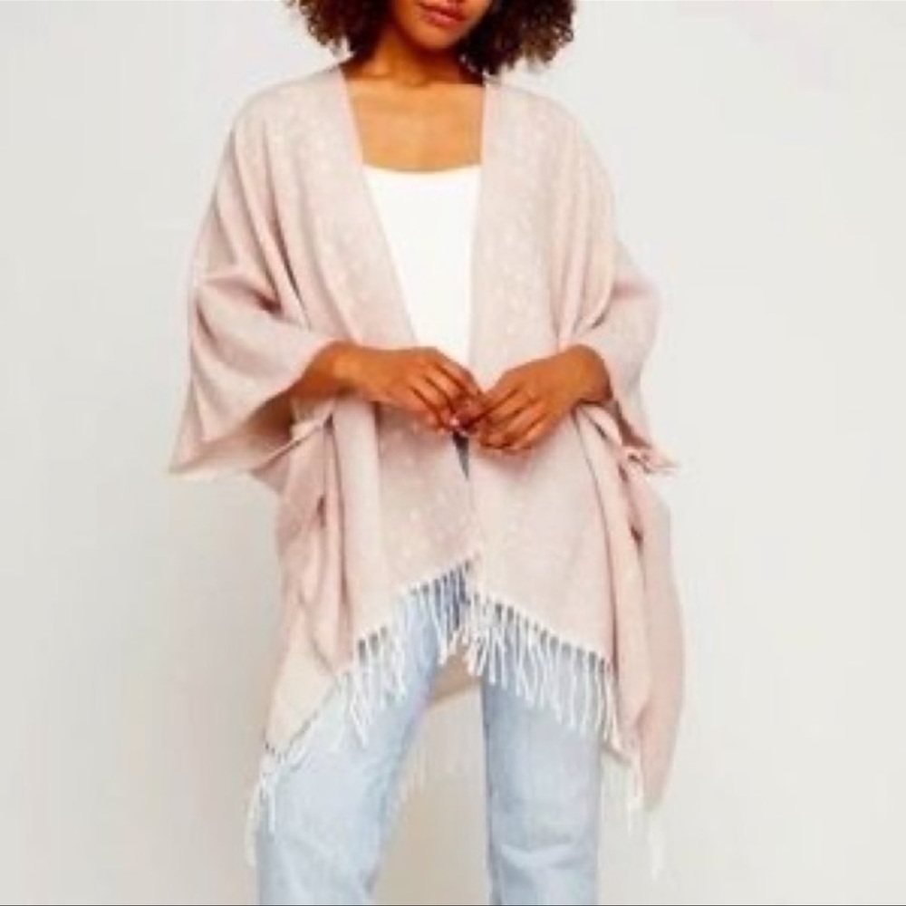 GENTLE FAWN Hermosa Kimono Wrap Open Front Shrug Cardigan w/ Tassels - Picture 3 of 5